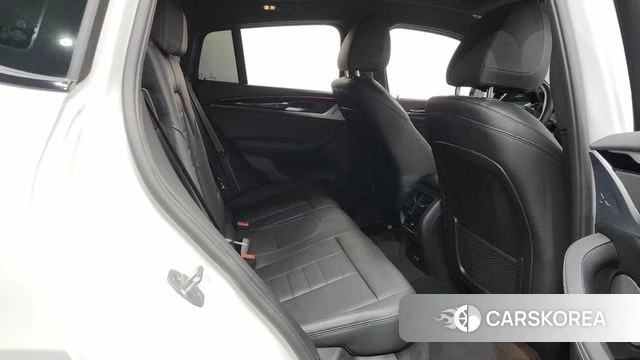 BMW X4 (G02) 2025 Белый из Кореи, фото 3