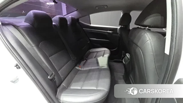 Hyundai The New Avante AD 2019 Белый из Кореи, фото 3