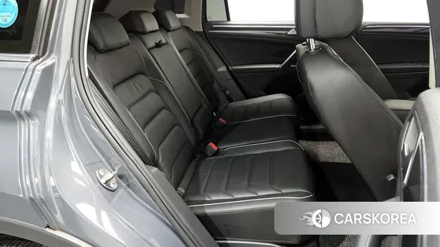 Volkswagen Tiguan second Generation 2021 Серый из Кореи, фото 3