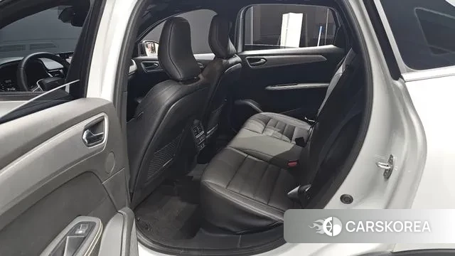 Renault Korea (Samsung) Arcana 2024 Белый из Кореи, фото 3