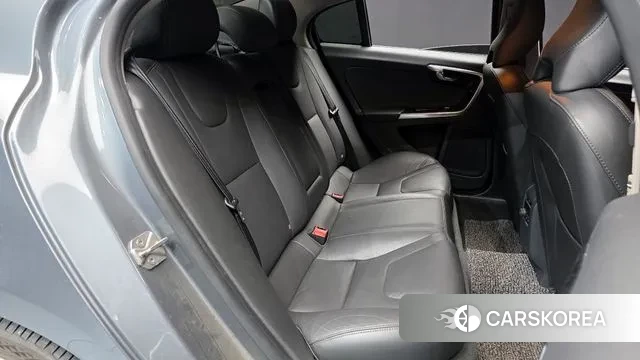 Volvo S60 2018 Серый из Кореи, фото 3