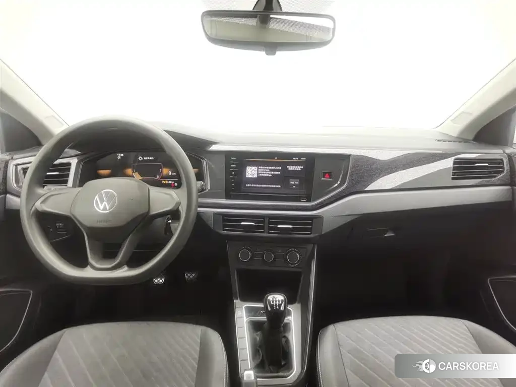 Volkswagen Lavida 2023 Белый из Китая, фото 3