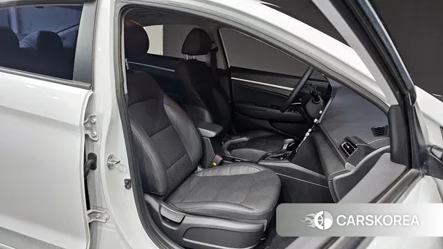 Hyundai The New Avante AD 2019 Белый из Кореи, фото 3