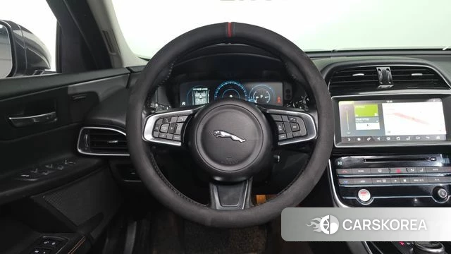 Jaguar XE 2018 Белый из Кореи, фото 3