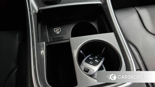 Hyundai The New Santa Fe 2022 Белый из Кореи, фото 3