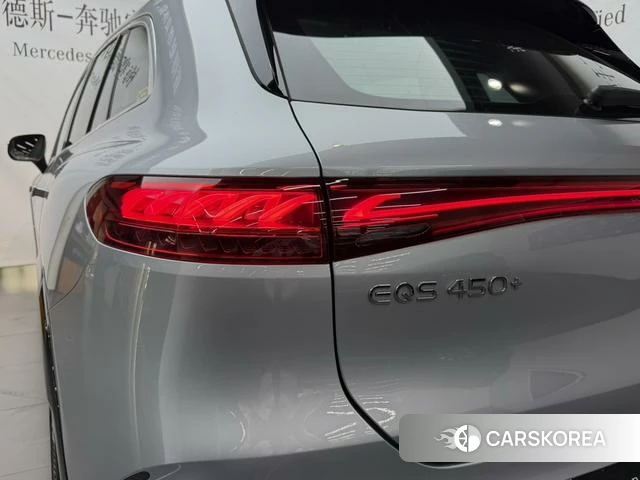 Mercedes-Benz EQS 2023 Серебристо-серый из Китая, фото 3