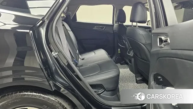 Kia Sportage 5th Generation Hybrid 2023 Черный из Кореи, фото 3