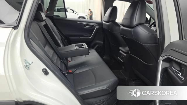 Toyota RAV4 5th Generation 2021 Белый из Кореи, фото 3