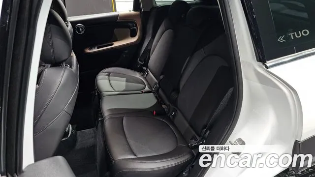 Mini Cooper D Countryman id 2664024 из Кореи 3