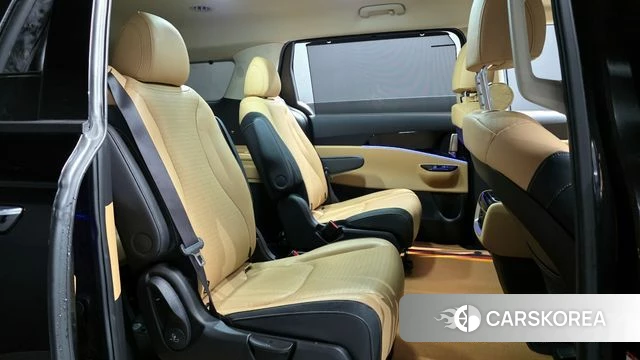 Kia Carnival 4th generation 2023 Черный из Кореи, фото 3