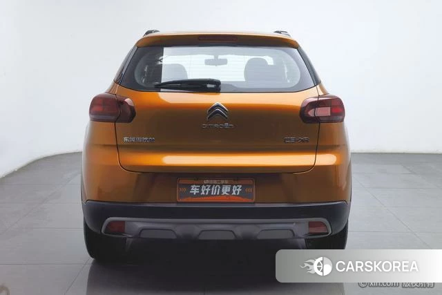 Citroen C3-XR 2023 Желтый из Китая, фото 3