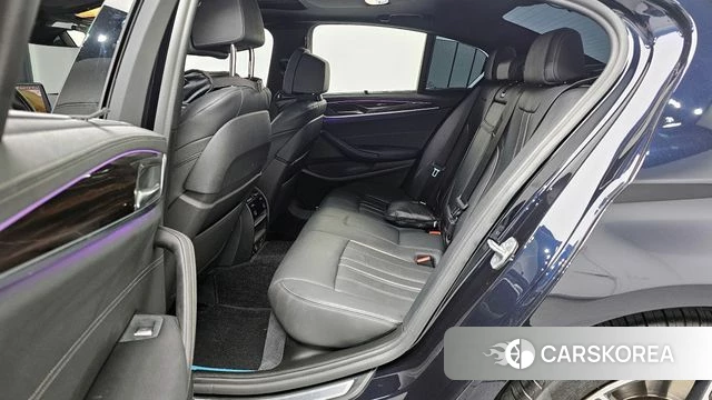 BMW 5 Series (G30) 2022 Черный из Кореи, фото 3