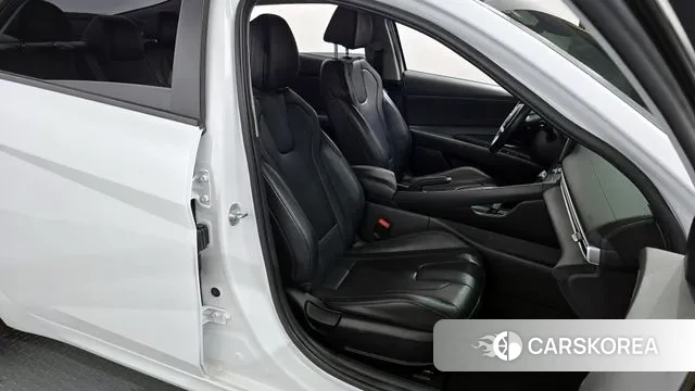 Hyundai Avante (CN7) 2021 Белый из Кореи, фото 3