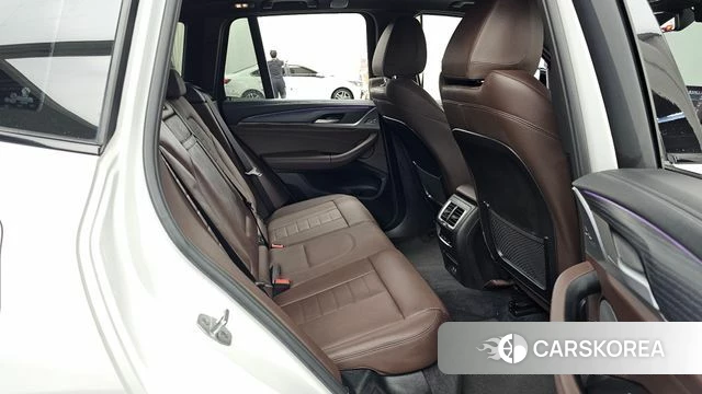 BMW iX3 2023 Белый из Кореи, фото 3