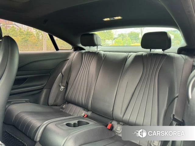 Mercedes-Benz E-class (imported) id 4211143 из Китая 3