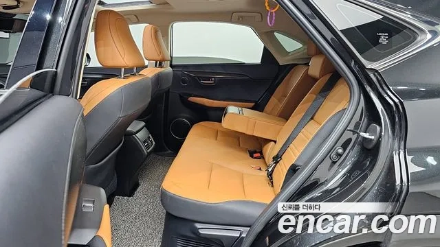 Lexus NX300h 2019 Черный из Кореи, фото 3