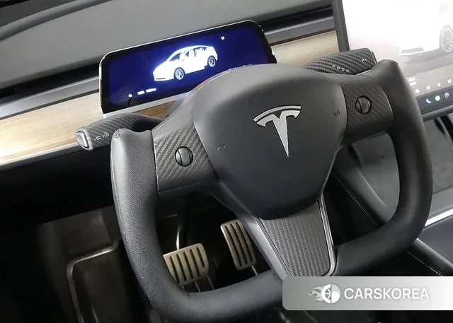 Tesla Model Y 2024 Белый из Кореи, фото 3