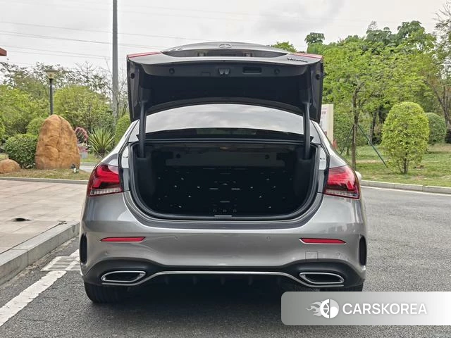 Mercedes-Benz Class A 2022 Темно-серый из Китая, фото 3