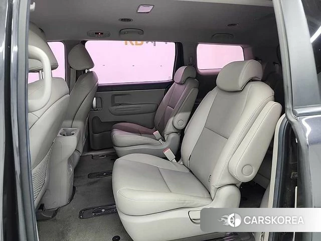 Kia The New Carnival 2020 Серый из Кореи, фото 3
