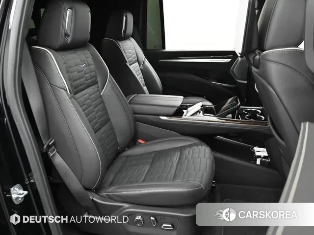 Cadillac Escalade 5th Generation 2025 Черный из Кореи, фото 3