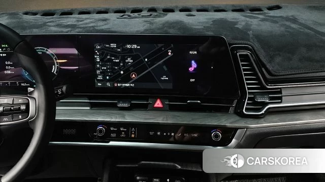 Kia Sportage 5th Generation Hybrid 2023 Белый из Кореи, фото 3