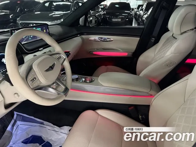 Genesis Electrified GV70 2022 Белый из Кореи, фото 3