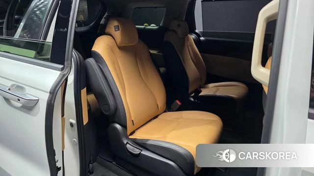 Kia Carnival 4th generation 2023 Белый из Кореи, фото 3