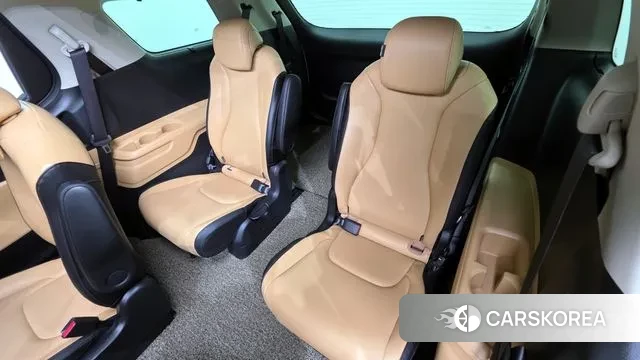 Kia Carnival 4th generation 2023 Белый из Кореи, фото 3
