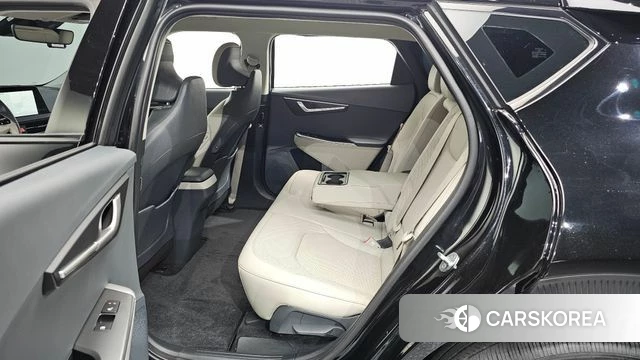 Kia EV6 2021 Черный из Кореи, фото 3