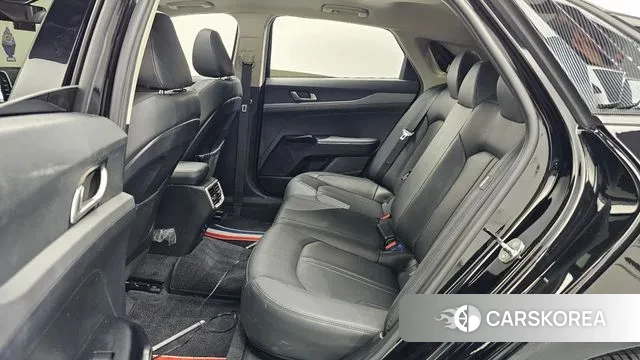 Kia K5 3rd generation 2023 Черный из Кореи, фото 3