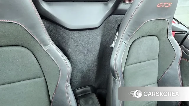 Porsche 718 Boxster 2023 Красный из Кореи, фото 3