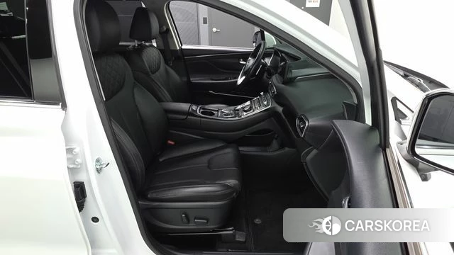 Hyundai The New Santa Fe 2022 Белый из Кореи, фото 3