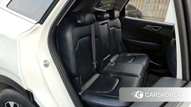Kia Sportage 5th Generation Hybrid 2021 Белый из Кореи, фото 3