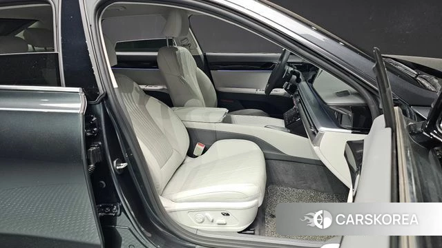 Hyundai Grandeur (GN7) 2023 Серый из Кореи, фото 3