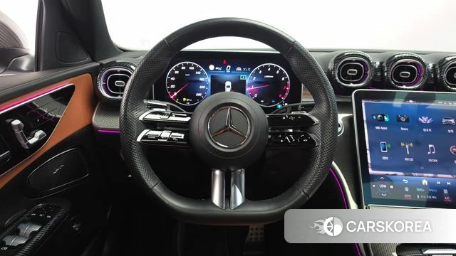 Mercedes-Benz C-Class W206 2022 Белый из Кореи, фото 3