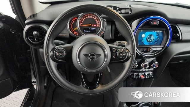 Mini Cooper 2020 Черный из Кореи, фото 3