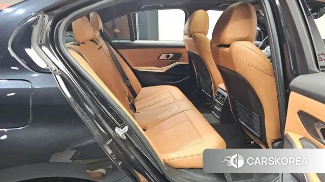 BMW 3 Series (G20) 2023 Черный из Кореи, фото 3