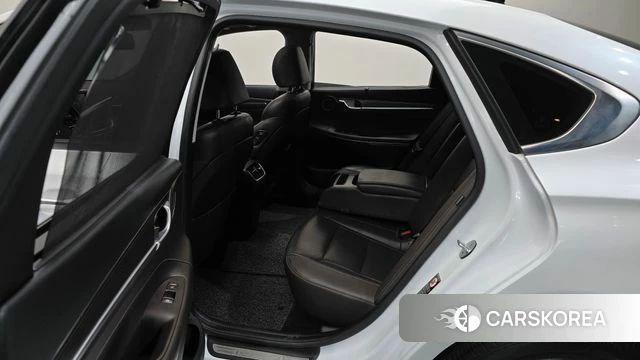 Hyundai Grandeur IG Hybrid 2019 Белый из Кореи, фото 3