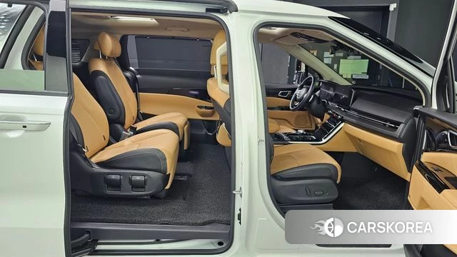 Kia Carnival 4th generation 2021 Белый из Кореи, фото 3