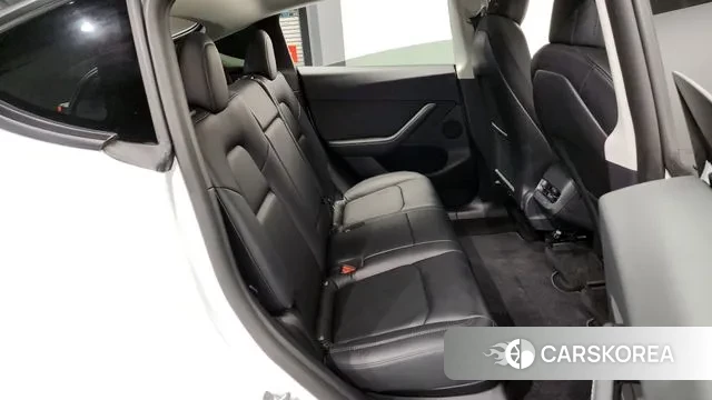 Tesla Model Y 2022 Белый из Кореи, фото 3