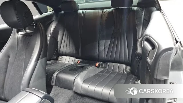 Mercedes-Benz E-Class W213 2019 Серебряный из Кореи, фото 3