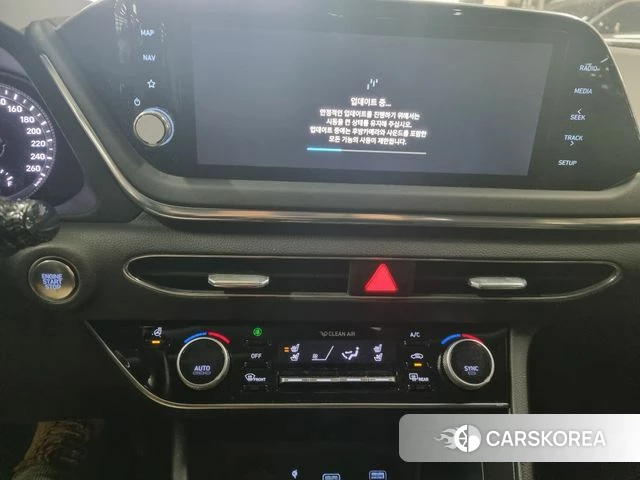 Hyundai Sonata (DN8) 2022 Белый из Кореи, фото 3