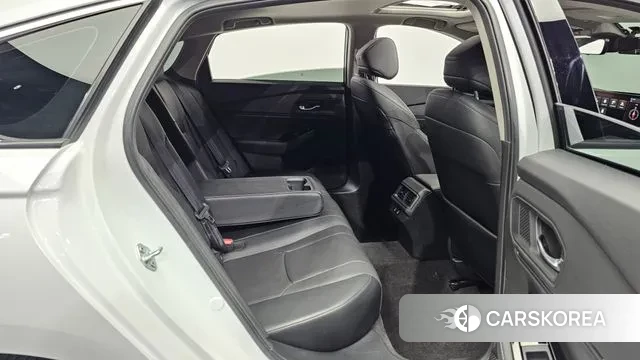 Honda Accord 11th Generation 2024 Белый из Кореи, фото 3