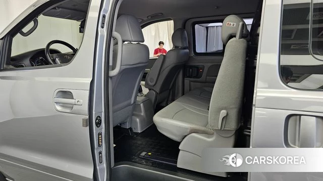 Hyundai The New Grand Starex 2019 Серебряный из Кореи, фото 3