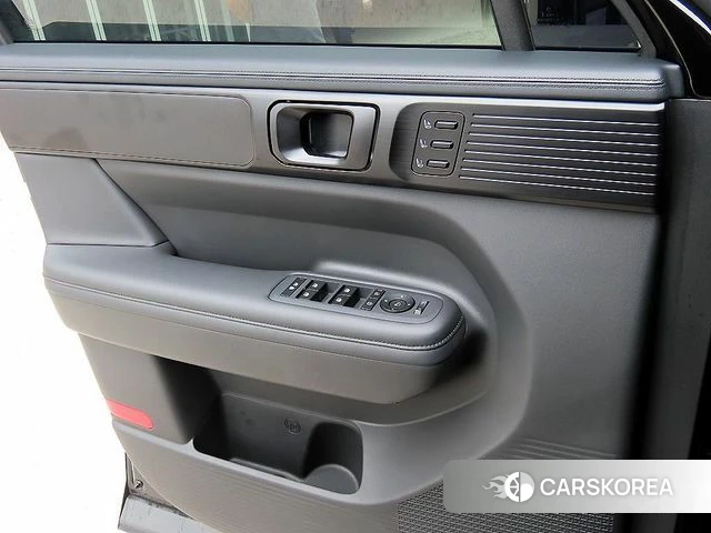 Hyundai Santa Fe (MX5) 2023 Черный из Кореи, фото 3