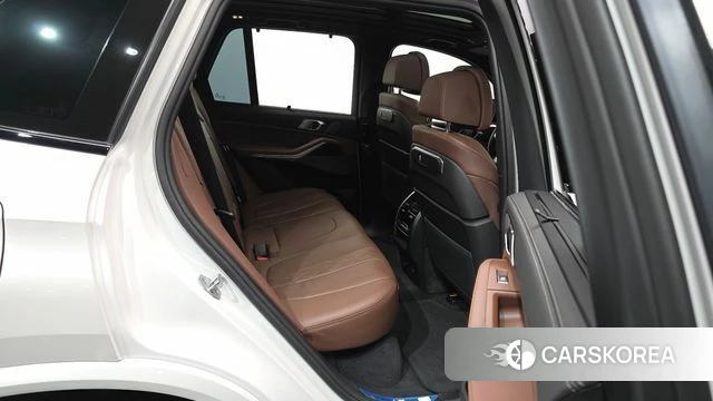 BMW X5 (G05) 2025 Белый из Кореи, фото 3