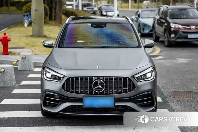 Mercedes-Benz GLA AMG 2023 Темно-серый из Китая, фото 3