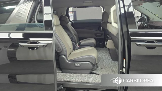 Kia The New Carnival 4th Generation 2024 Черный из Кореи, фото 3