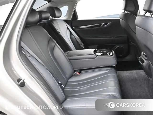 Genesis G80 (RG3) 2020 Серебряный из Кореи, фото 3