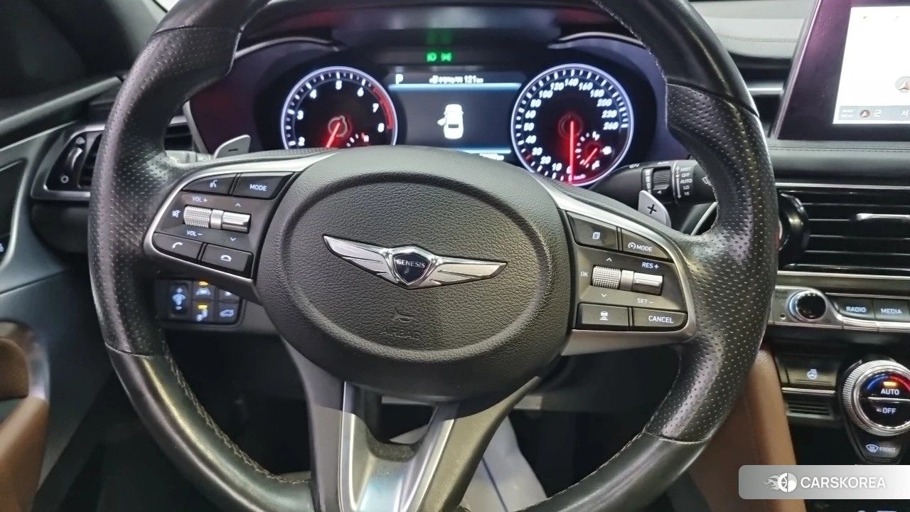 Genesis G70 2018 Серебряный из Кореи, фото 3